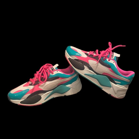 Pumas Men’s Size 10 - Picture 2 of 8